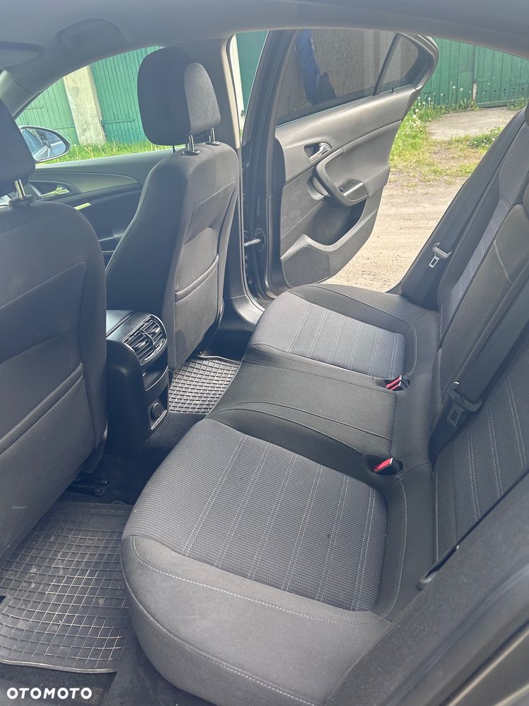 Opel Insignia 2.0 CDTI - 6