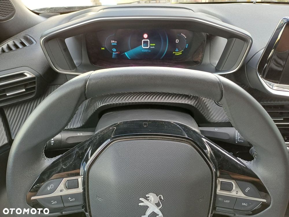 Peugeot 2008 - 23