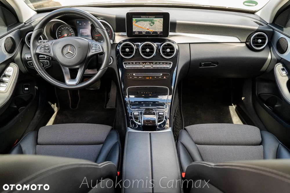 Mercedes-Benz Klasa C 180 9G-TRONIC Edition - 19