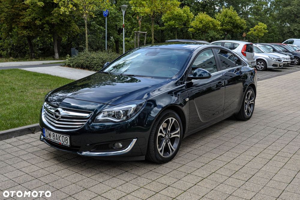 Opel Insignia - 1