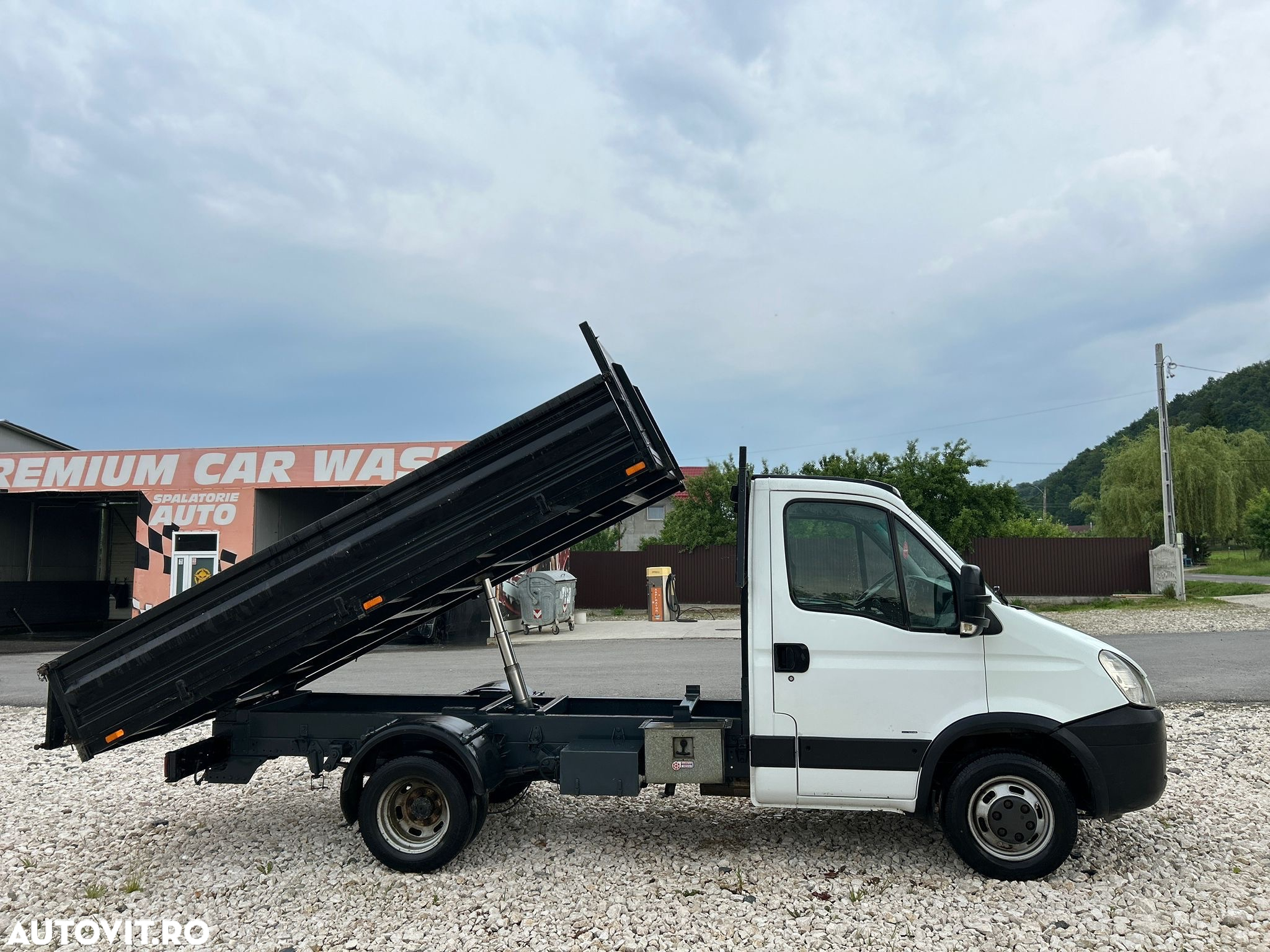 Iveco Massif - 2