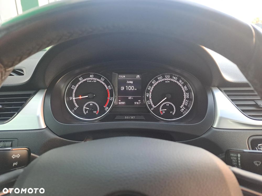 Skoda RAPID 1.0 TSI Ambition - 15