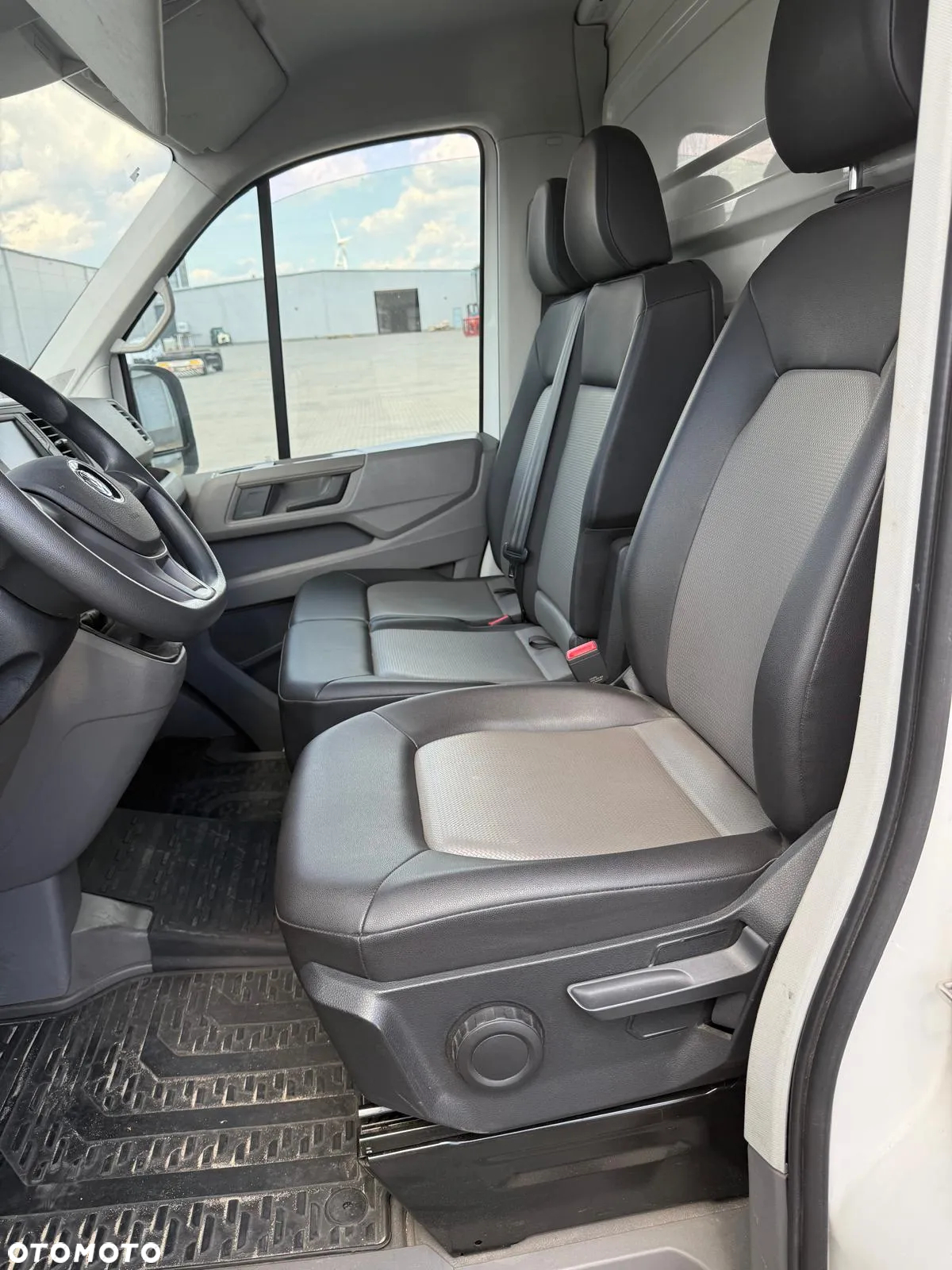 Volkswagen CRAFTER - 7