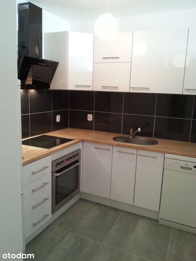 M1 i M2 Mieszkanie 2 pokoje na ul. Królewskiej róg Marszałkowskiej.
