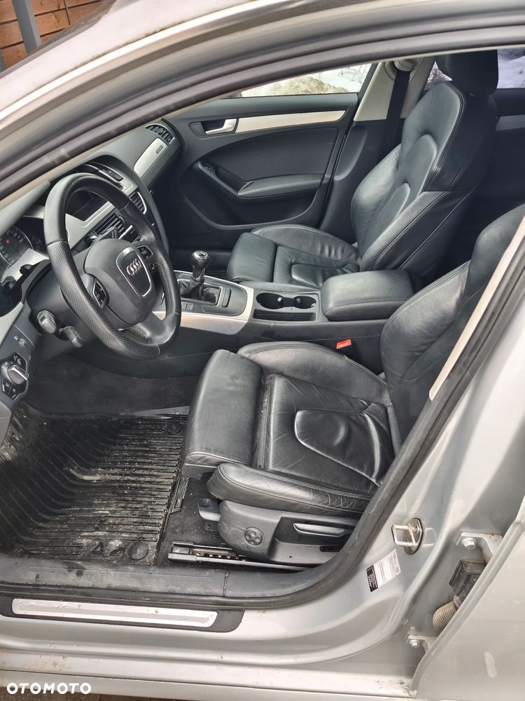Audi A4 Avant 2.0 TFSI quattro Ambiente - 5