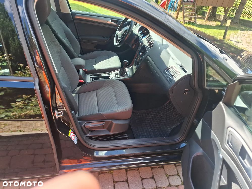 Volkswagen Golf 1.6 TDI DPF Comfortline - 5