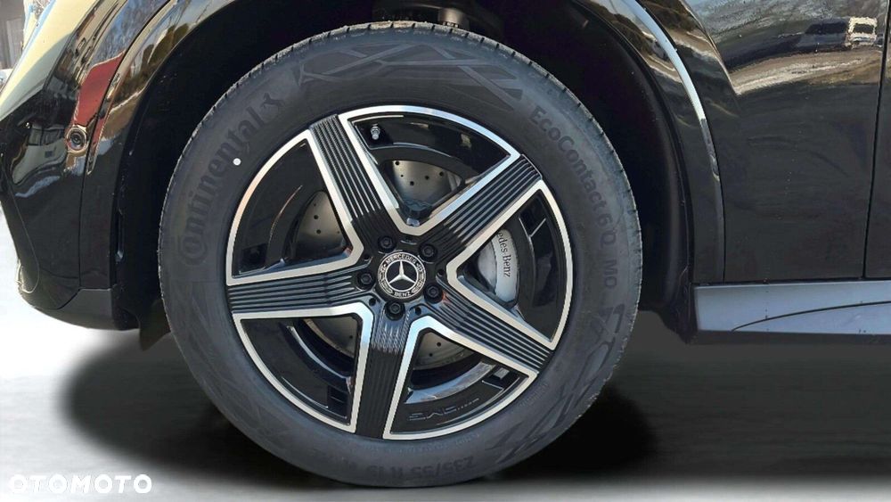 Mercedes-Benz GLC - 23