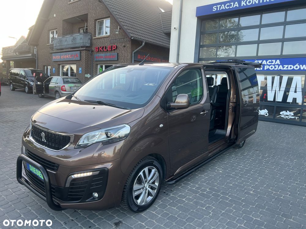 Peugeot Traveller L3 2.0 EAT8 Business VIP - 28