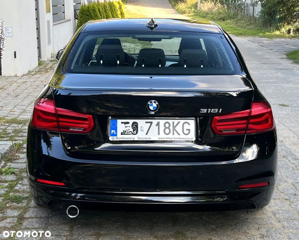 BMW Seria 3 318i Sport Line - 6