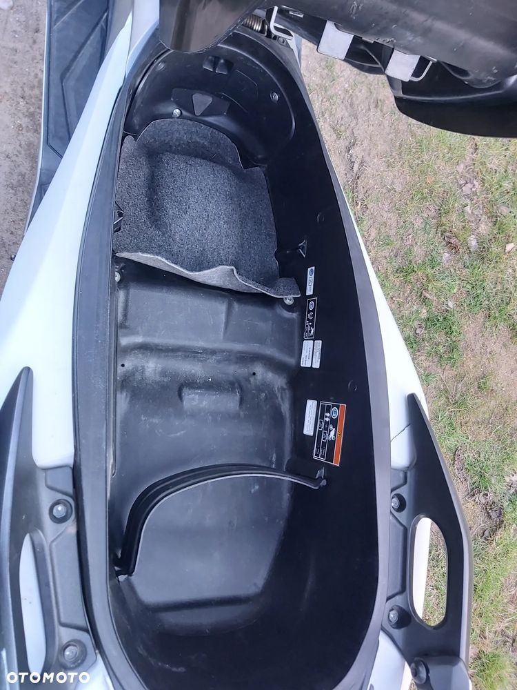 Honda NSS - 25