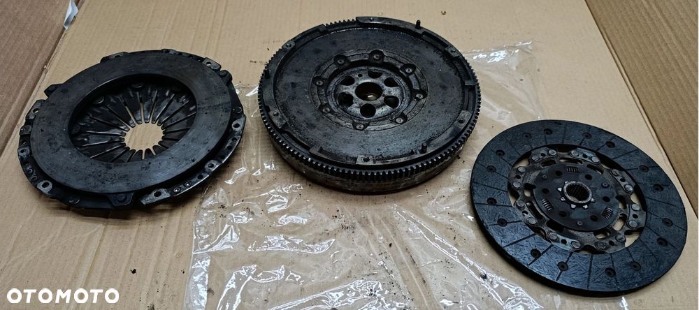 Caliber sprzęgło dwumasowe dwumas 2,0CRD Dodge - 3