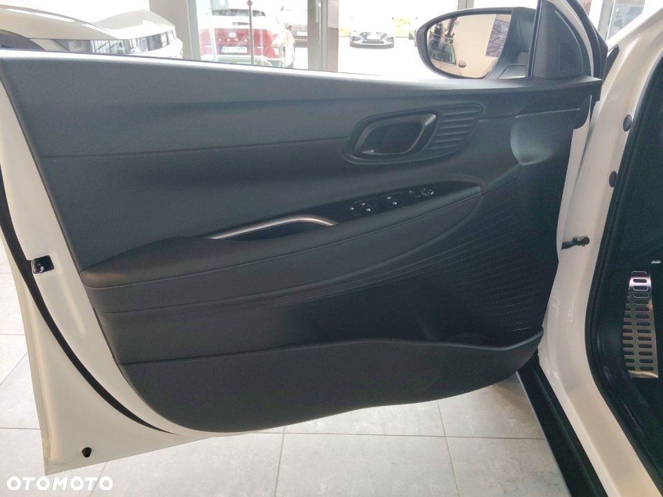 Hyundai Bayon - 10