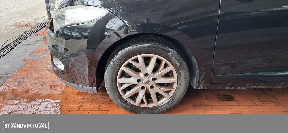 Renault Mégane Sport Tourer 1.5 dCi Dynamique - 2