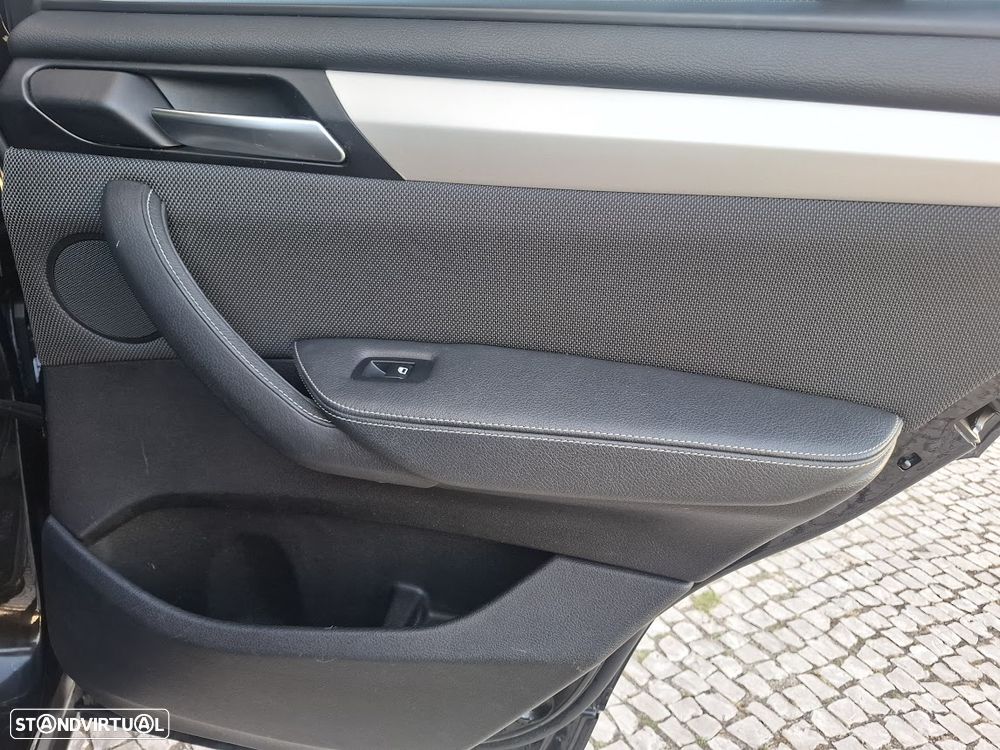 BMW X3 18 d sDrive Auto - 37