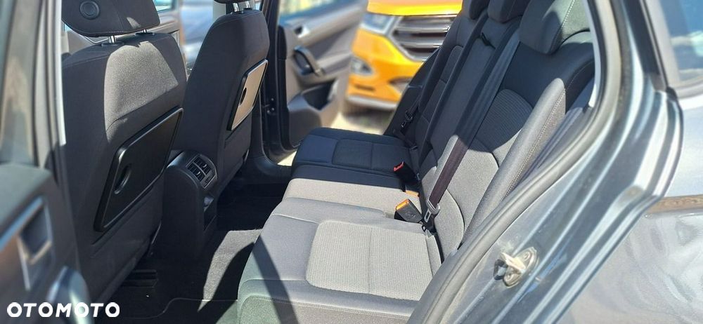Volkswagen Golf Sportsvan - 21