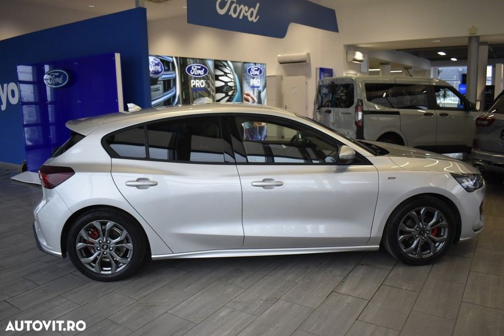 Ford Focus 1.5 EcoBlue 8AT ST-Line X - 4