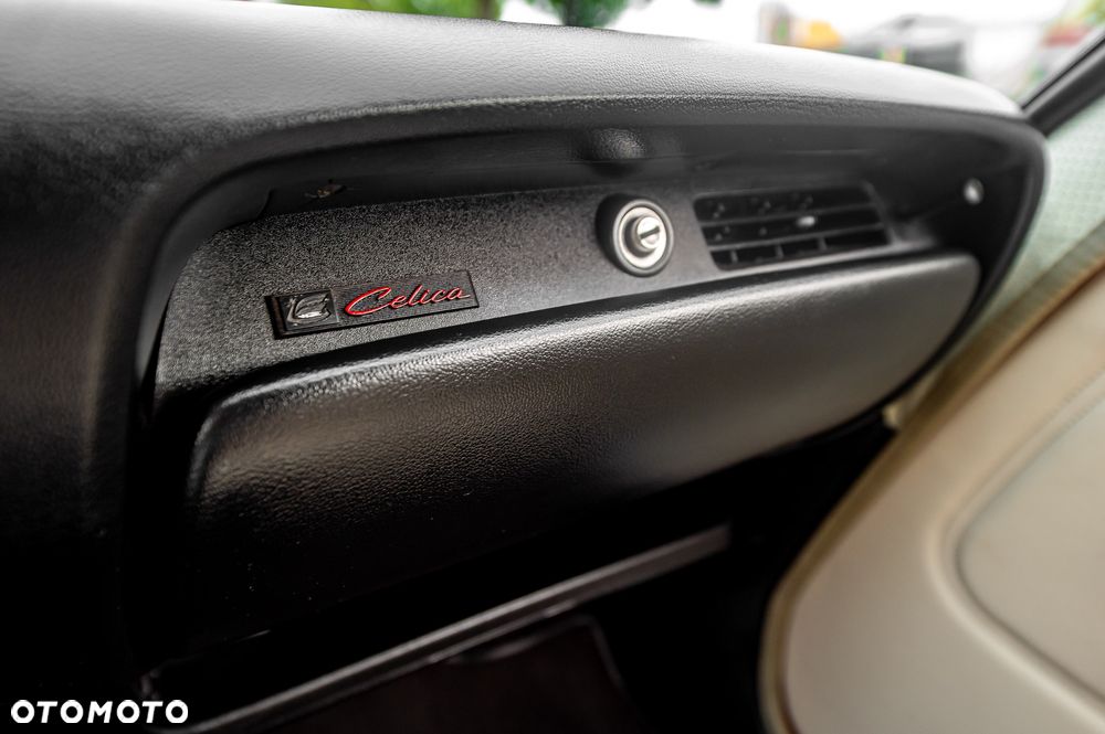 Toyota Celica - 38
