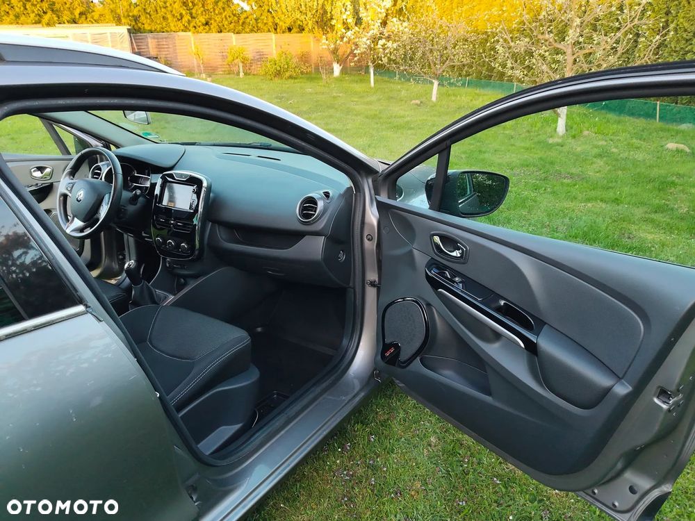 Renault Clio 0.9 TCe Business - 12