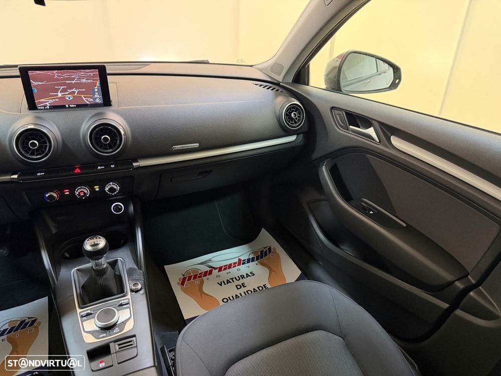 Audi A3 Sportback 1.6 TDI Sport - 34