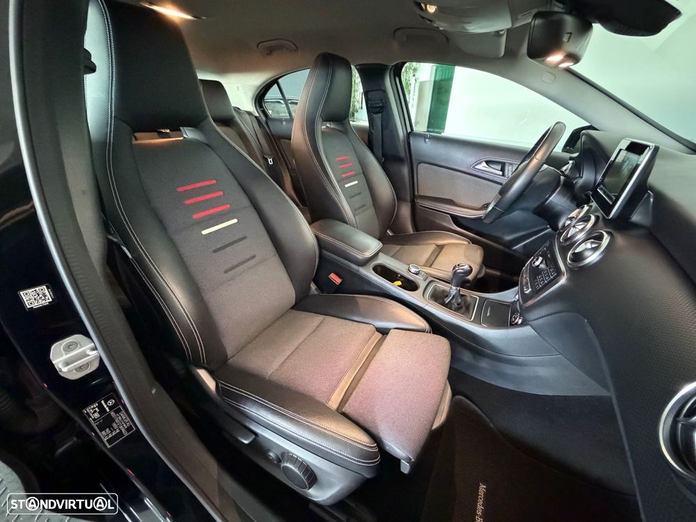 Mercedes-Benz A 180 d Style - 23