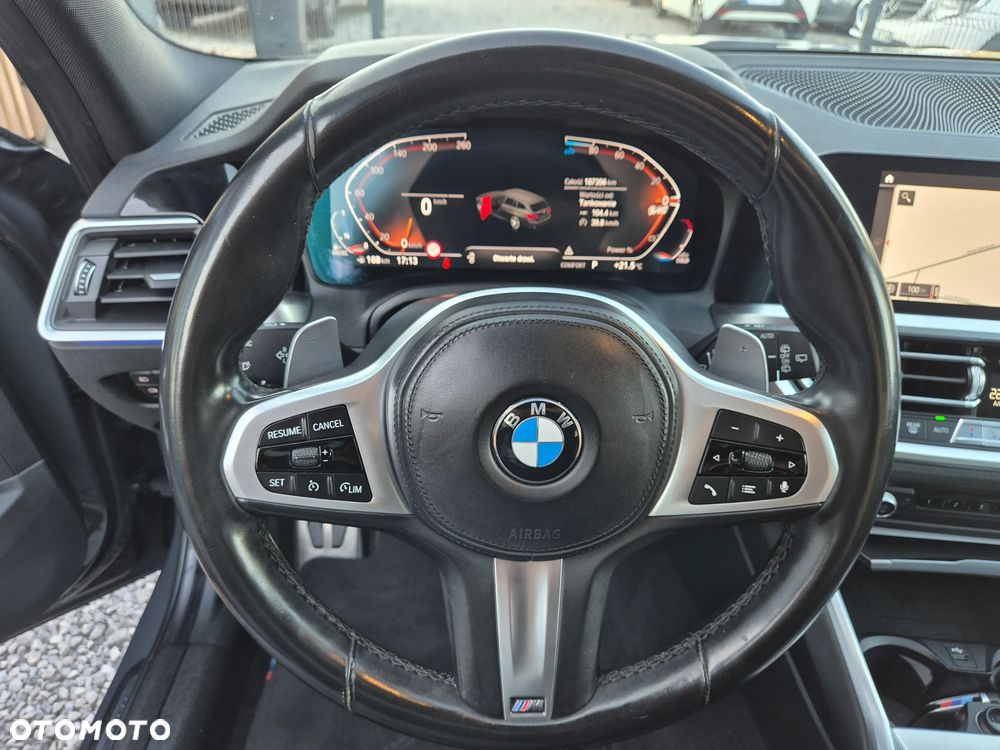 BMW Seria 3 320d Edition M Sport Shadow - 34
