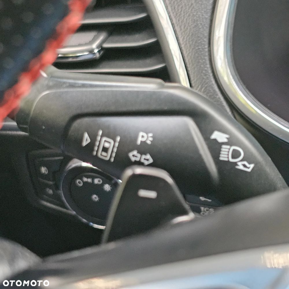 Ford Edge 2.0 EcoBlue Twin-Turbo 4WD ST-Line - 36