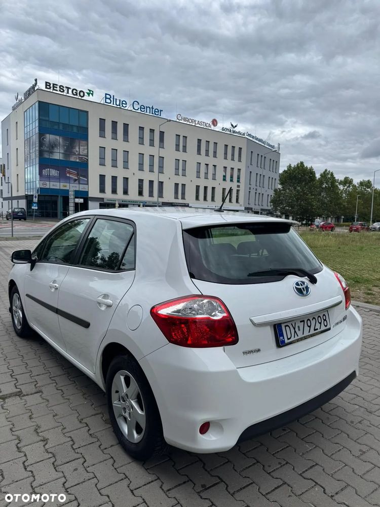 Toyota Auris 1.8 HSD Luna - 6