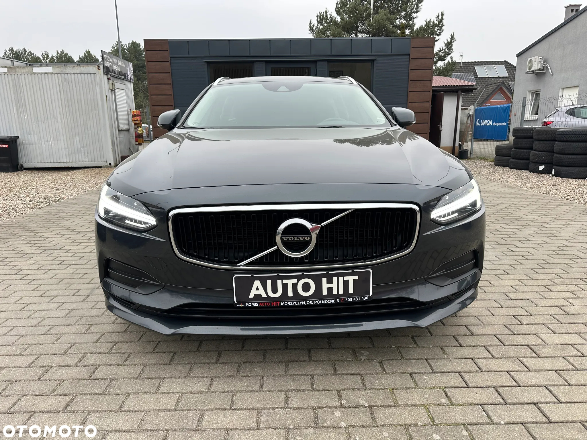 Volvo V90 D3 Momentum Pro - 9