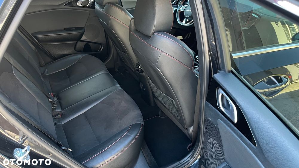 Kia ProCeed 1.6 T-GDI DCT7 OPF GT - 24