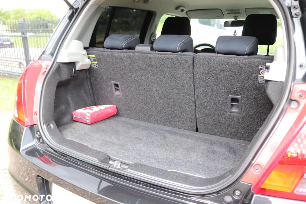 Suzuki Swift 1.3 Club dance - 17