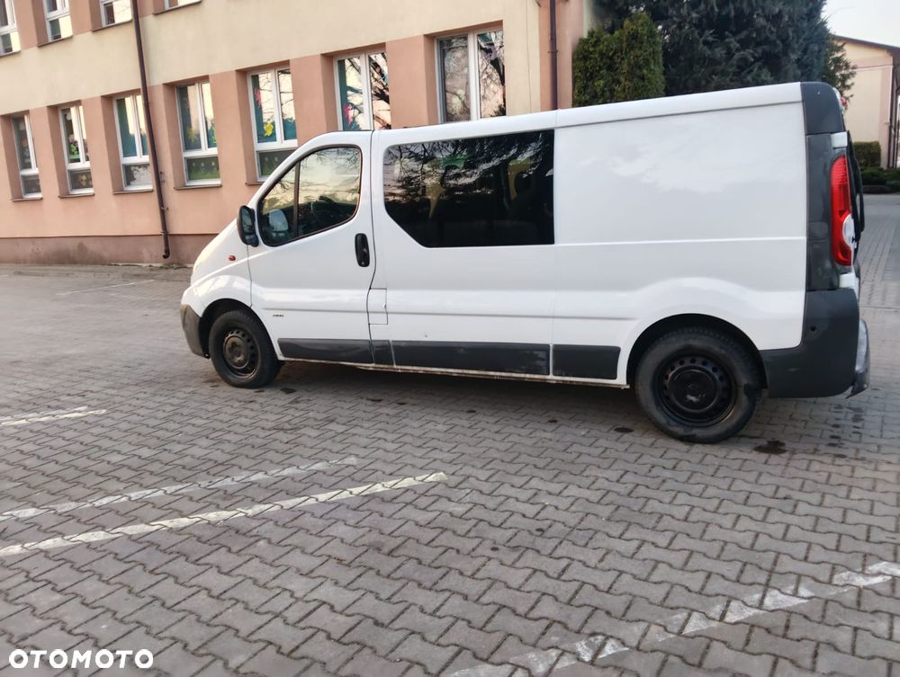 Opel Vivaro - 7