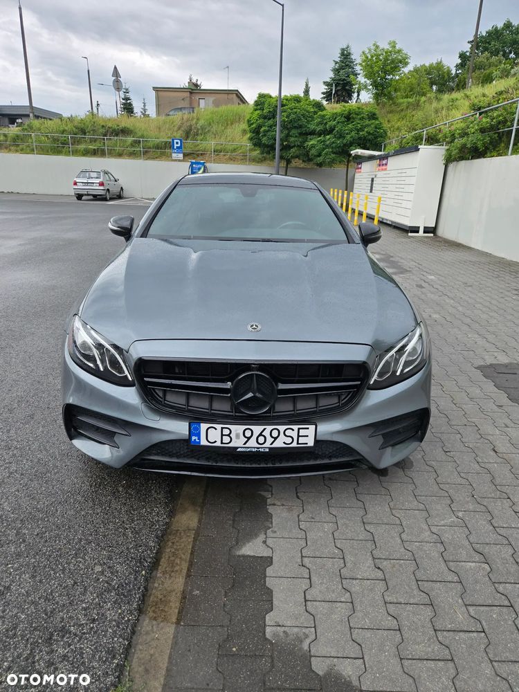 Mercedes-Benz Klasa E 400 4Matic Coupe 9G-TRONIC AMG Line - 11
