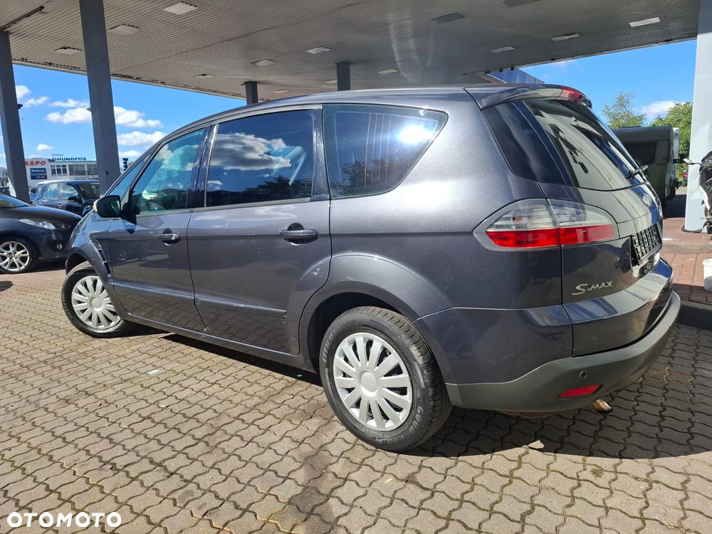 Ford S-Max 2.0 Titanium - 13