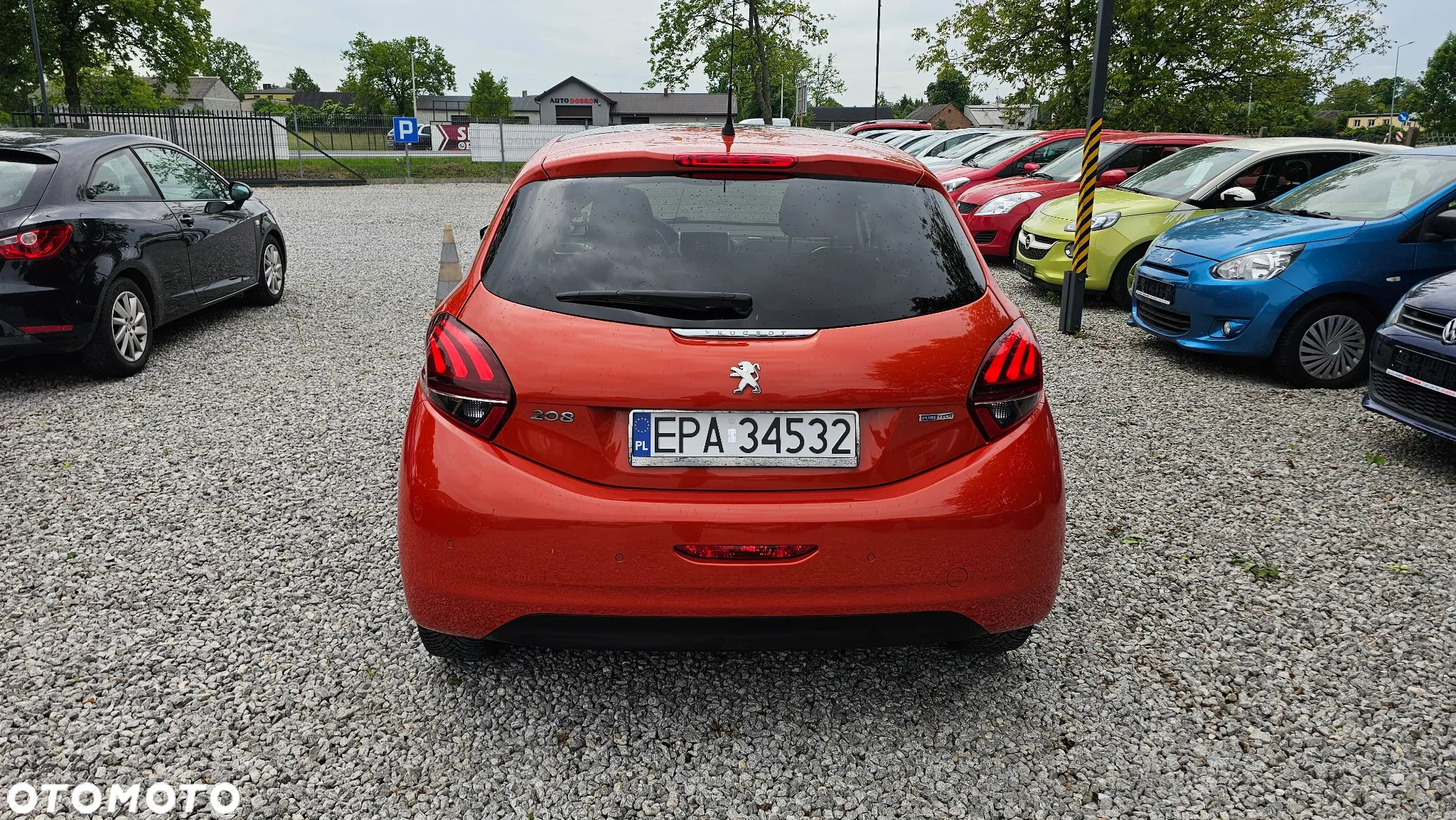 Peugeot 208 1.2 PureTech Allure S&S EAT6 - 5