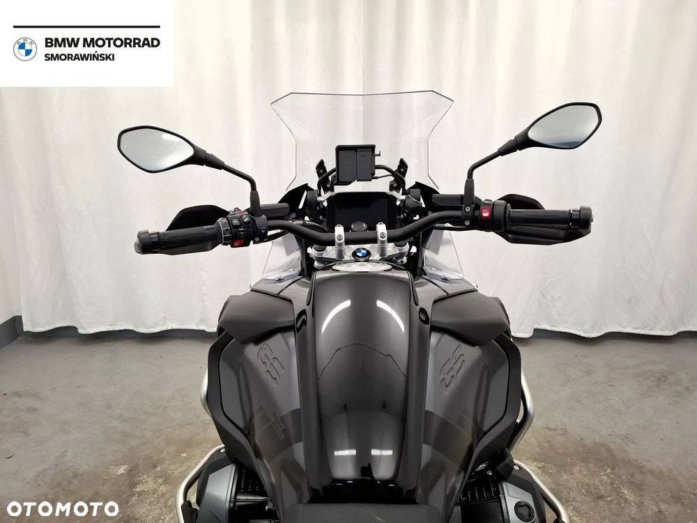 BMW R - 9