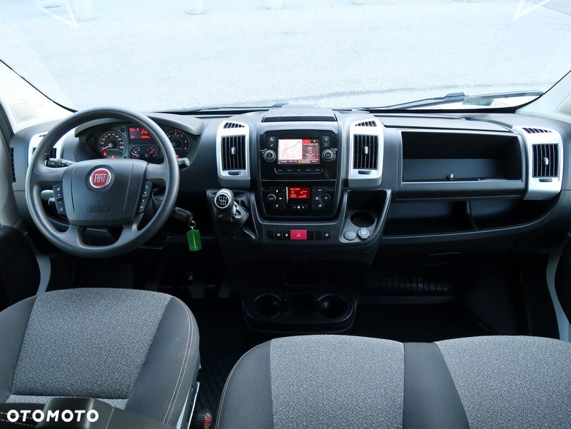 Fiat 2019 Ducato BRYGADÓWKA CARPOL 7 osób MAXI L4H2 180ps, SALON POLSKA , Tylko 112tyś km. Nawigacja, Pompowany fotel, tempomat, klimatronik, ŚLICZNY - 32
