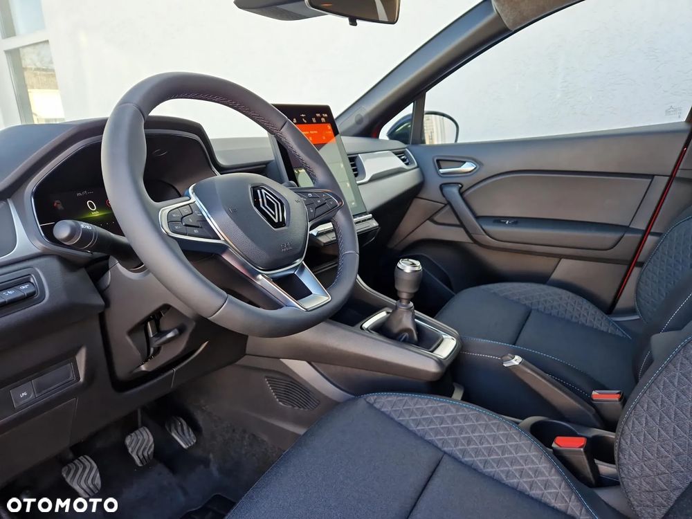 Renault Captur - 9