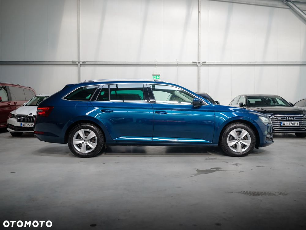 Skoda Superb 2.0 TDI SCR Ambition - 12