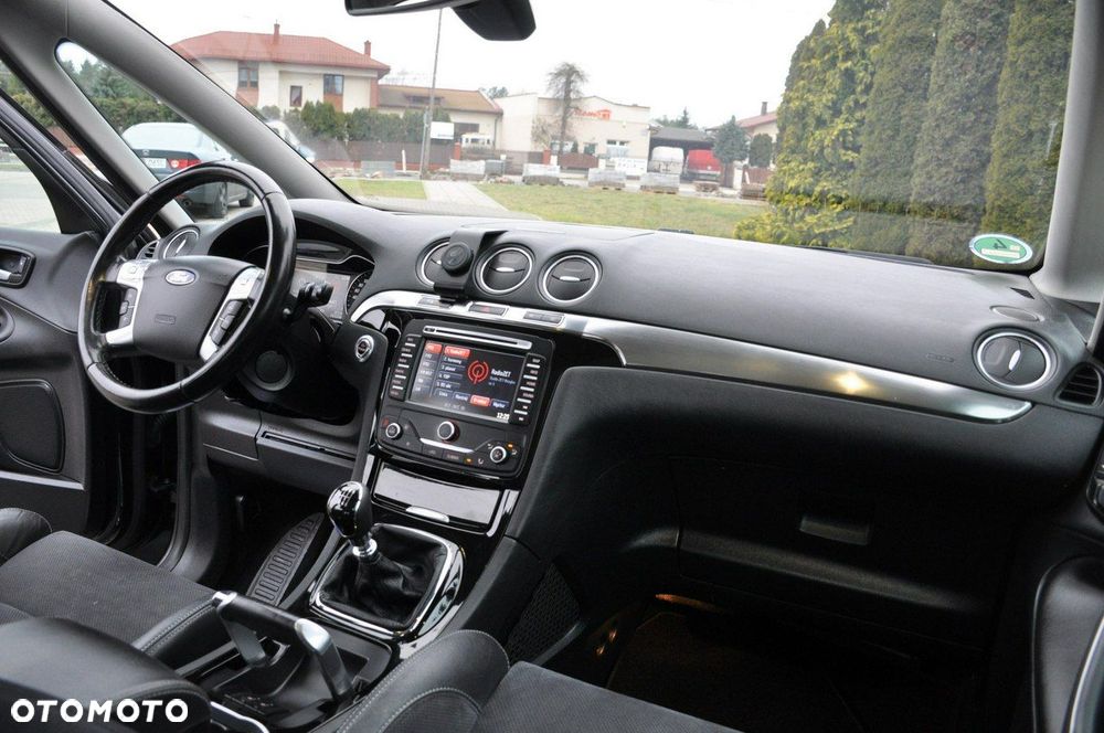 Ford S-Max 2.0 TDCi DPF Platinium X - 31