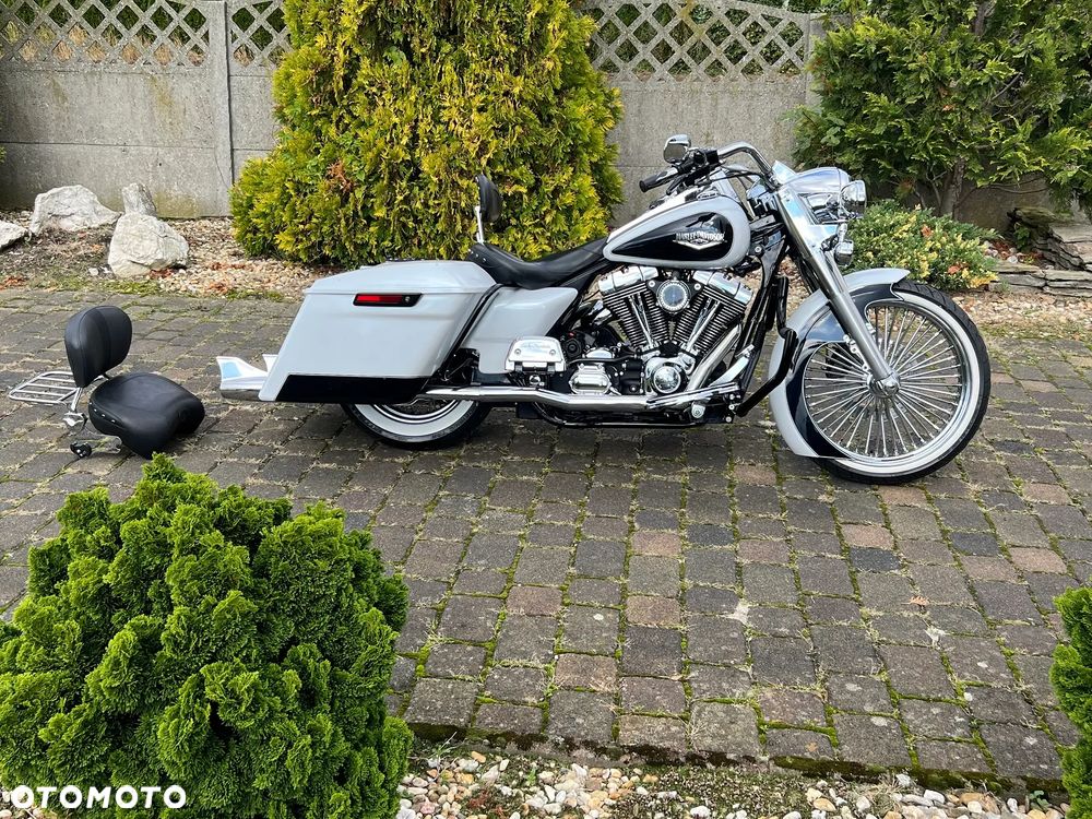 Harley-Davidson Touring Road King - 10