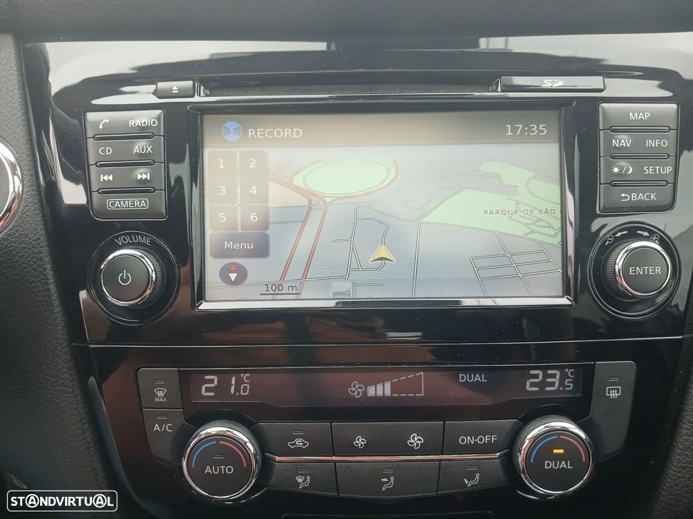 Nissan Qashqai 1.5 dCi N-Connecta RS+PS - 22