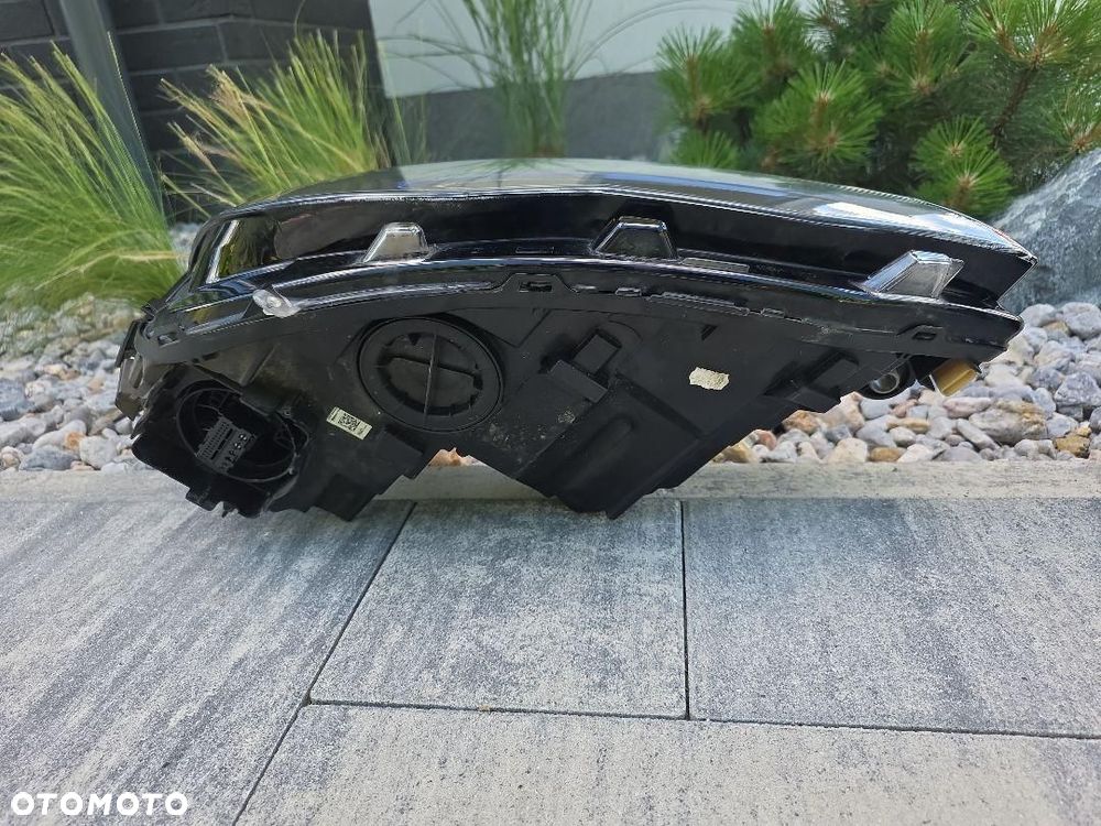 VW E-GOLF 8 R VIII 5H1 Lampy przód Full Led Matrix IQ 5H1941059S 5H1941060S - 12