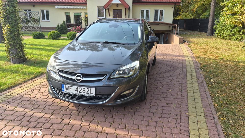 Opel Astra 1.6 CDTI Cosmo - 18
