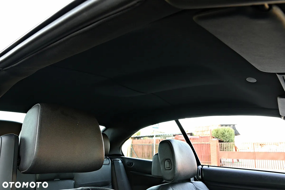 BMW Seria 3 320d - 37