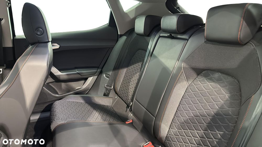 Seat Leon 1.5 eTSI FR DSG - 17