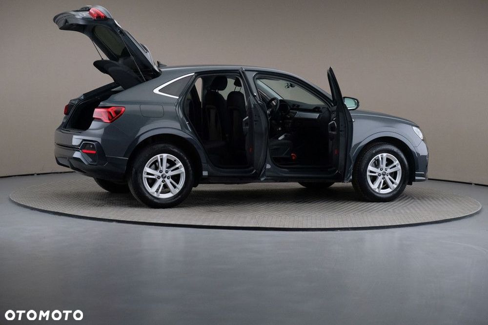 Audi Q3 Sportback - 6