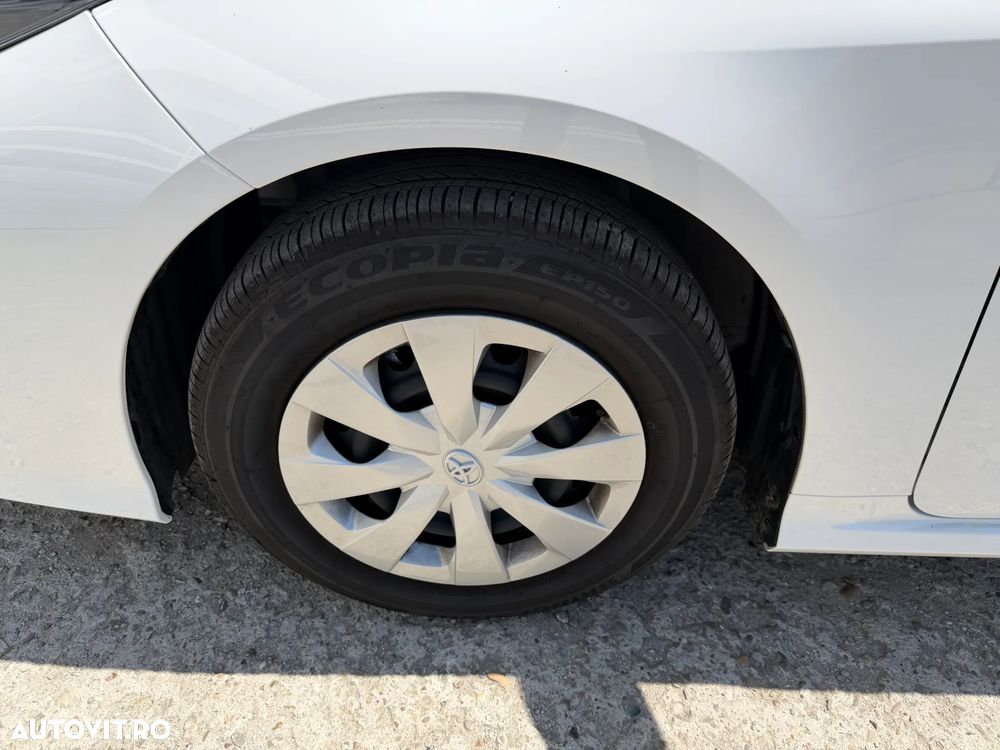 Toyota Corolla Sedan 1.5 TNGA MT Eco - 13