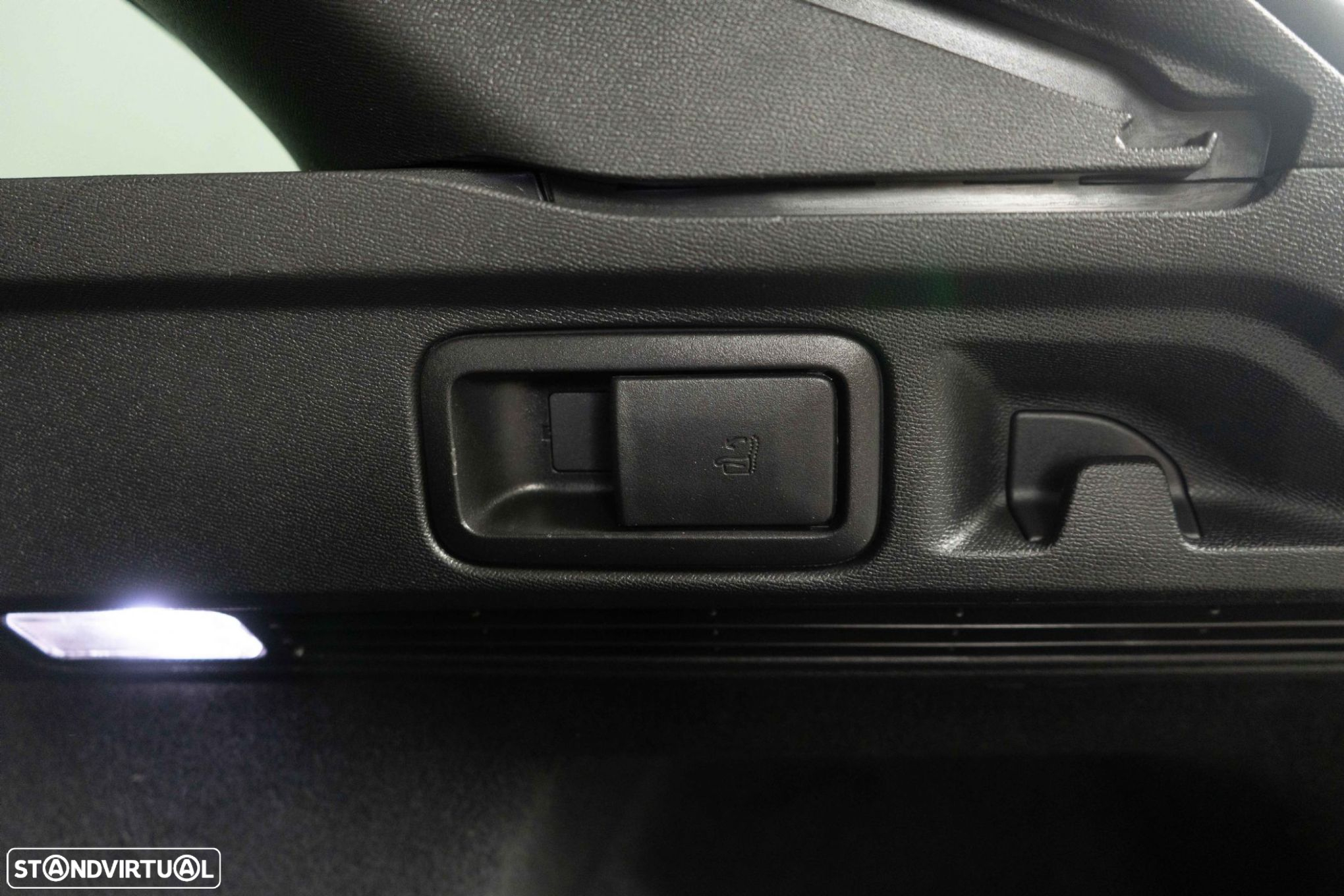 Peugeot 508 SW 1.6 Hybrid GT Line e-EAT8 - 14
