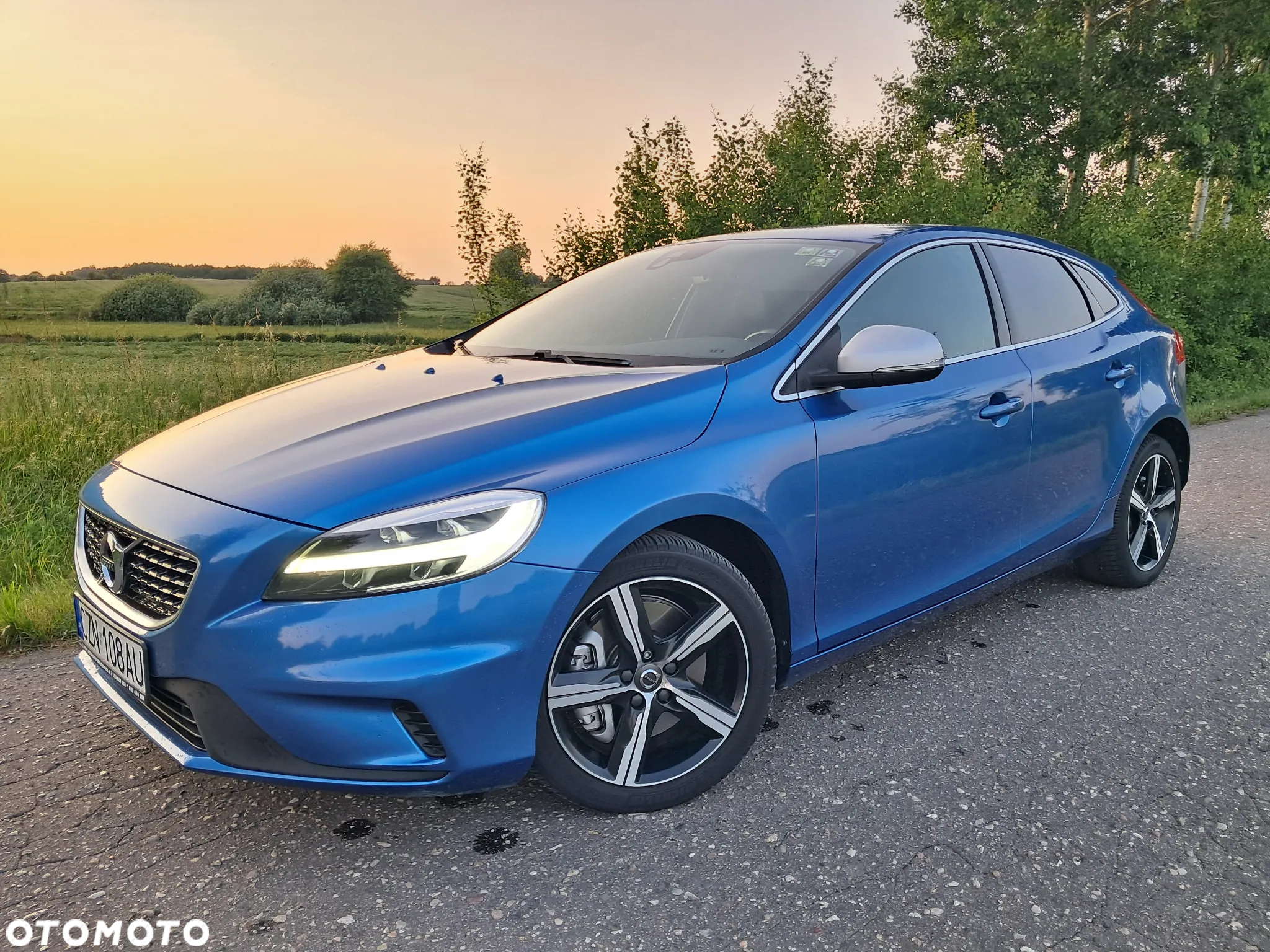 Volvo V40 D2 Geartronic RDesign - 2