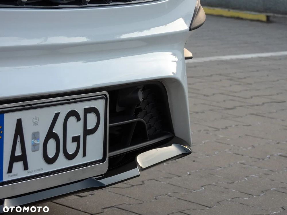 Mercedes-Benz GLB 250 4-Matic 8G-DCT - 13